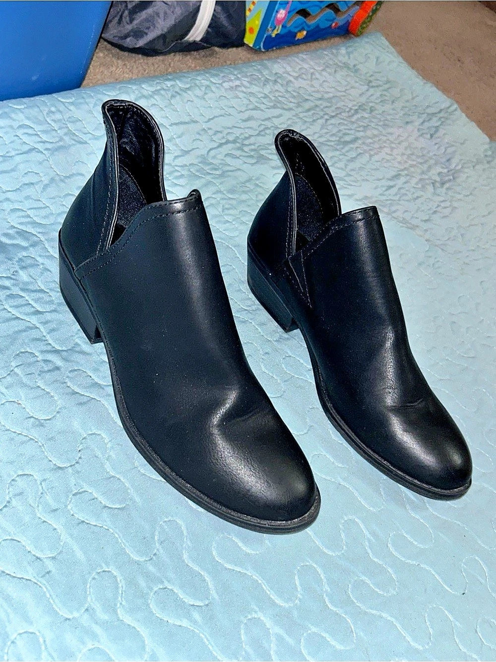 Universal Thread Black Ankle Boots Like New